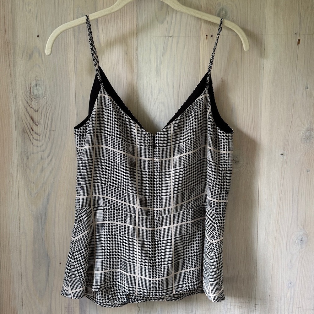 L’AGENCE silk camisole top size M - Picture 2 of 7